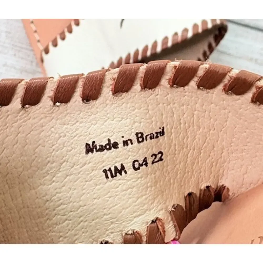 Jack Rogers Embroidered Leather Thong Sandals Dachshund Dog White Brazil Size 11 - Picture 7 of 7